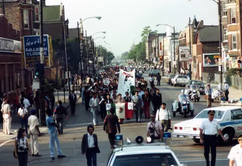 Cortejo fúnebre de Rudy Lozano, junio de 1983