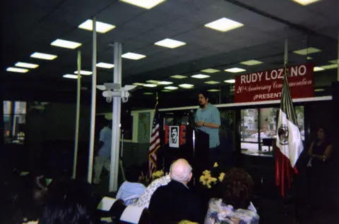 Conmemoración del 20 aniversario de Rudy Lozano, 2003