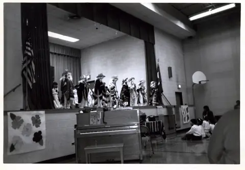 Escuela Primaria Cárdenas, 1989