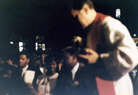 Funeral de Rudy Lozano en la iglesia de San Pío V, Pilsen, junio de 1983