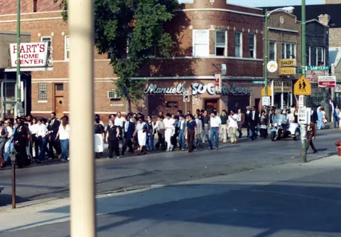Cortejo fúnebre de Rudy Lozano, junio de 1983
