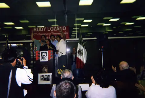 Conmemoración del 20 aniversario de Rudy Lozano, 2003