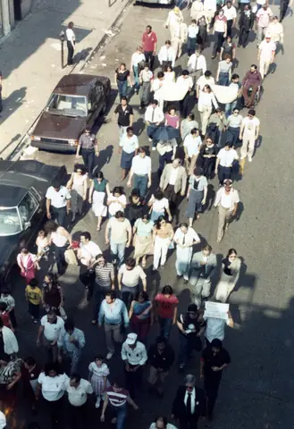 Cortejo fúnebre de Rudy Lozano, junio de 1983