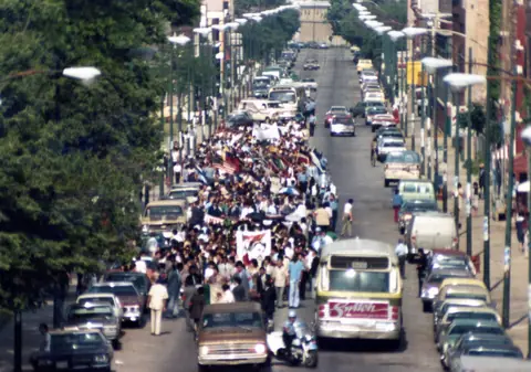 Cortejo fúnebre de Rudy Lozano, junio de 1983